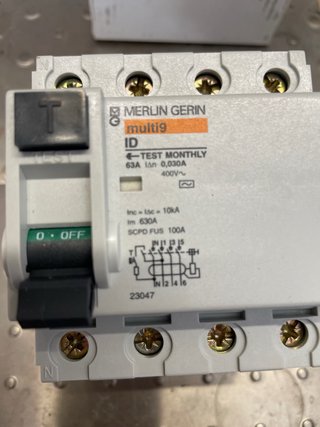 Diferencial Merlin Gerin 4P 63A 30mA