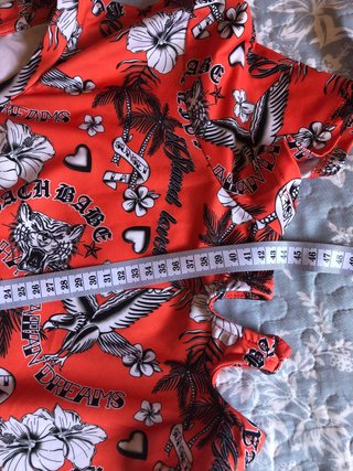 Top Bershka naranja estampado tropical