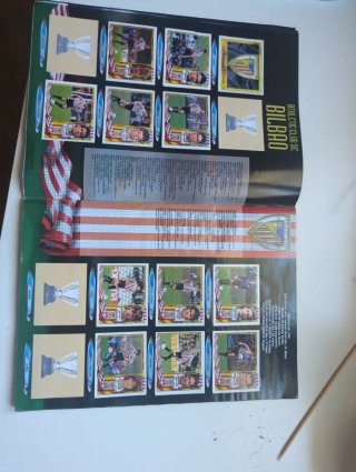 Álbum Liga Fútbol 95/96 + 200 cromos