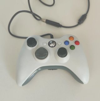 Mando Xbox 360 con Cable