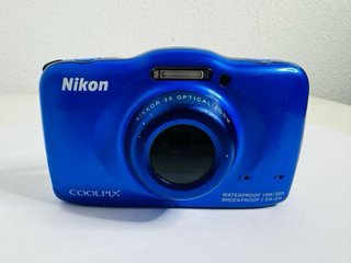 Cámara Nikon Coolpix Azul