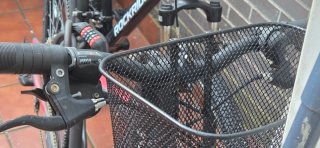 Bicicleta B-TWIN Gris con Cesta