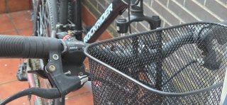 Bicicleta B-TWIN Gris con Cesta