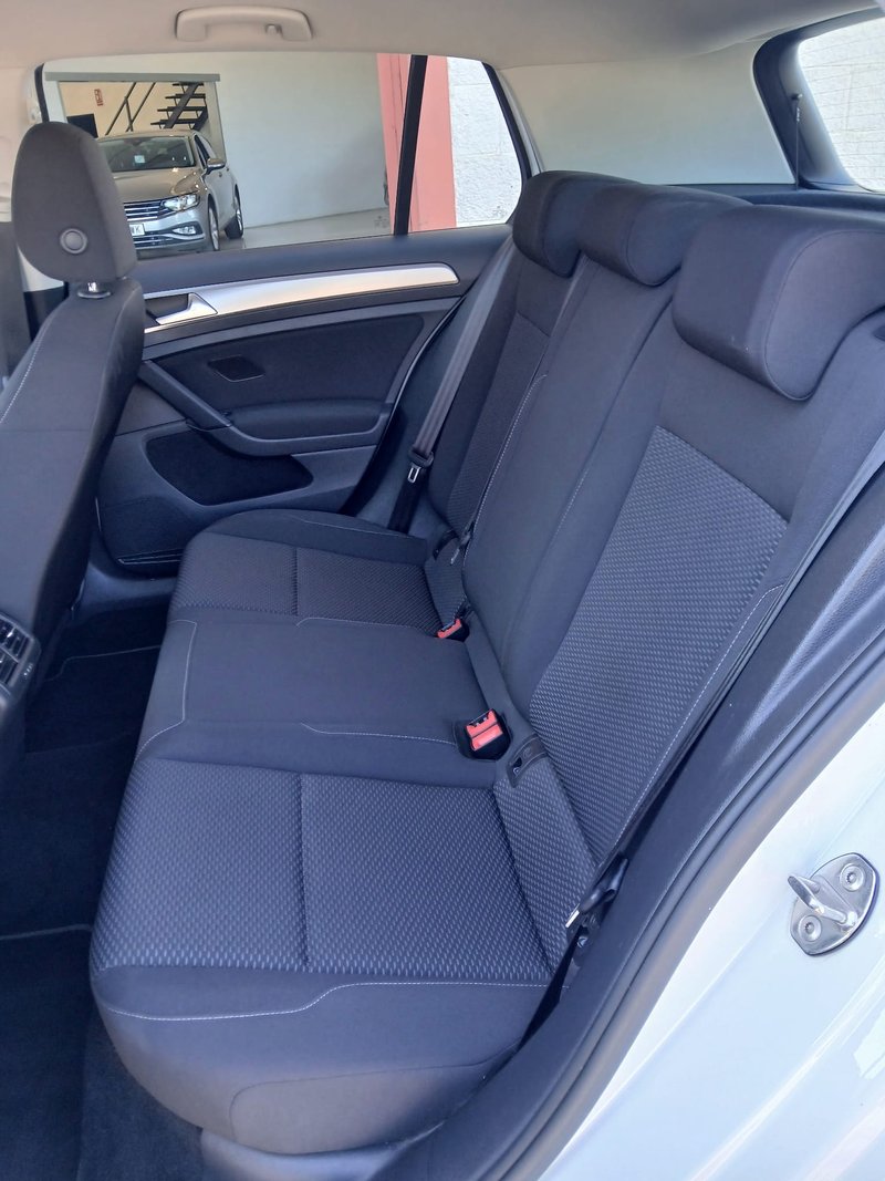 Volkswagen Golf 2018, foto 8