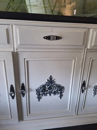 Mueble Vintage con Toque Moderno