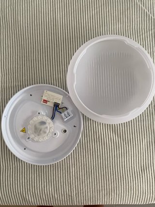 Plafón LED, sensor de movimiento. 3 meses de uso