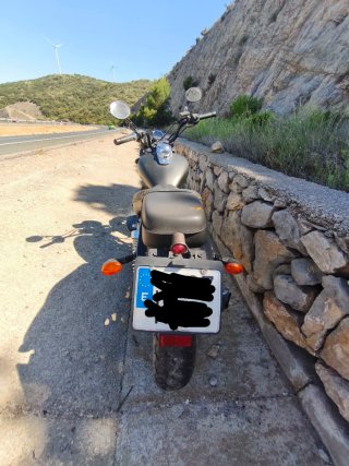 Keeway Superlight 125 Negra