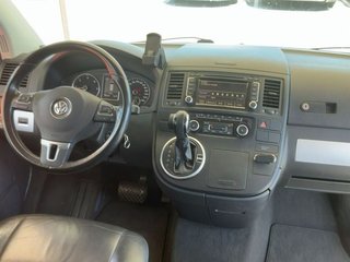 Volkswagen Multivan 2.0 (2011) 7 Plazas Furgoneta