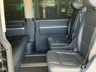Volkswagen Multivan 2.0 (2011) 7 Plazas Furgoneta
