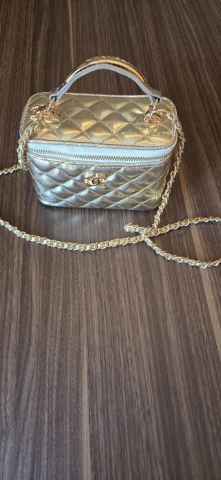 Bolso Michael Kors. Dísel, Chanel