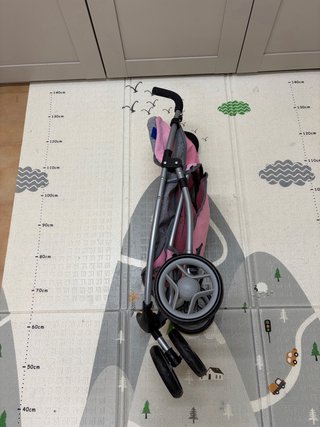 Sillita de paseo plegable de muñecas Mimitos