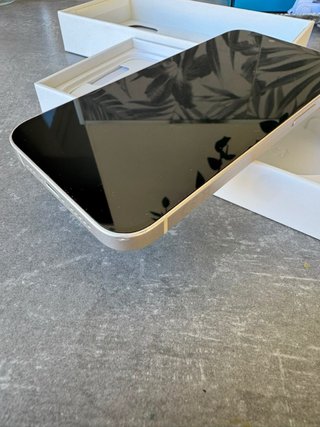 iPhone 14 Argento