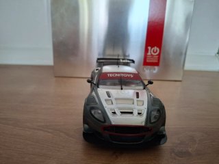 Scalextric Aston Martin DBR-9 10 Aniversario