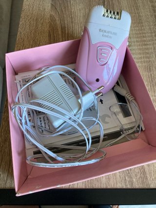 Depiladora Taurus Isis Skin Care Rosa/Blanca