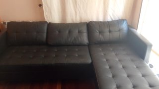 Sofá Chelong Negro Piel Sintética