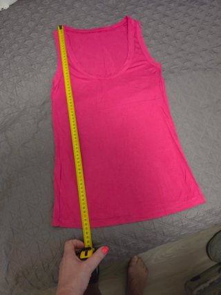 Camiseta sin mangas rosa