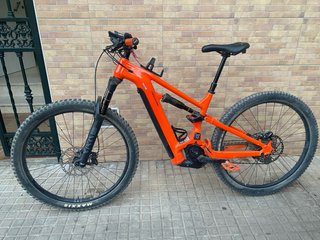 Bicicleta Eléctrica Cannondale Naranja