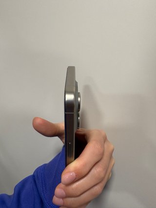iPhone 15 Pro Max 256GB Plata Sin un rasguño
