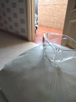 2 paia occhiali protettivi trasparenti