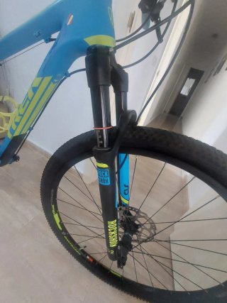 Bicicleta Trek 29 Carbono