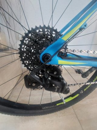 Bicicleta Trek 29 Carbono