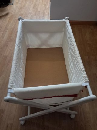 Cuna de viaje plegable