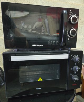 Horno y microondas Begoz̃o y Qilive