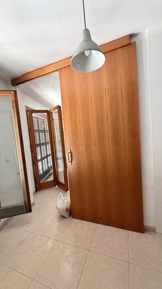 Puerta corredera madera 1m
