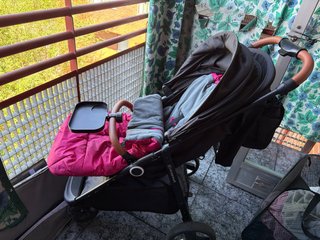Silla de paseo Kinderkraft con bolso, saco termico