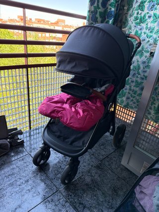 Silla de paseo Kinderkraft con bolso, saco termico