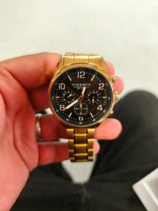Reloj Viceroy Dorado Hombre Cronógrafo.