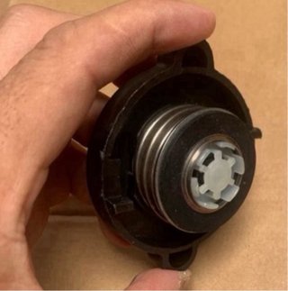 Tapa Vaso Expansión Suzuki Vitara
