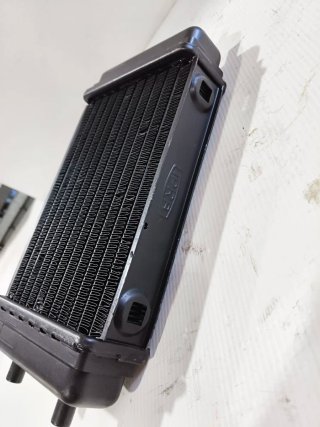 Radiador izq. Rieju MR80 Nuevo