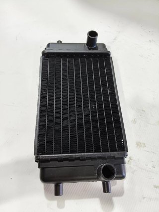 Radiador izq. Rieju MR80 Nuevo