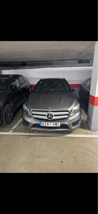 Mercedes-Benz GLA 220 4MATIC