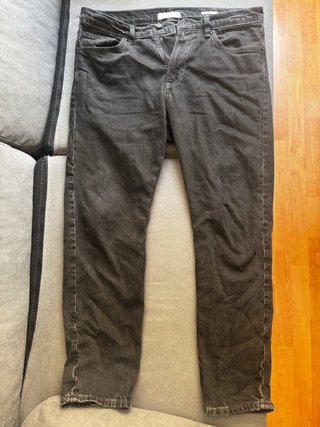 Vaqueros Mango Ben negros Talla 44 Cropped Tapered
