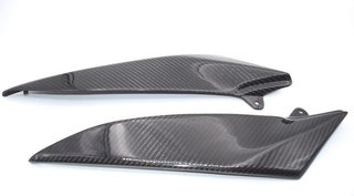 TAPAS LATERALES EN CARBONO YAMAHA R1 2004-2006