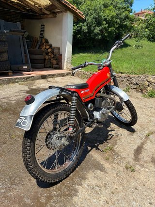 Montesa Cota 49 Trial Roja