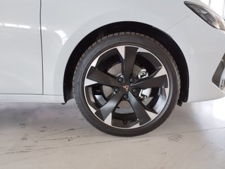 CUPRA Leon eTSI 150cv