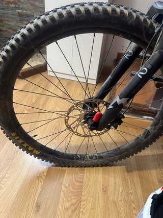 Bicicleta eléctrica MTB orbea rise cn 1000 km