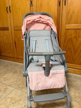 Silla de paseo ligera gris y rosa