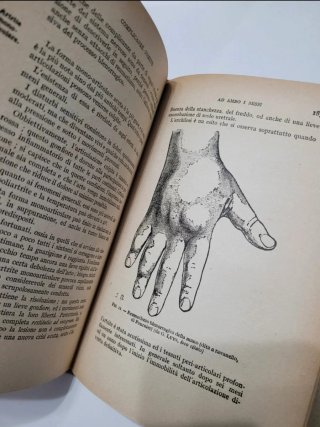 Libro antico di medicina urologia Renault