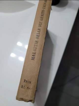 Libro antico di medicina urologia Renault