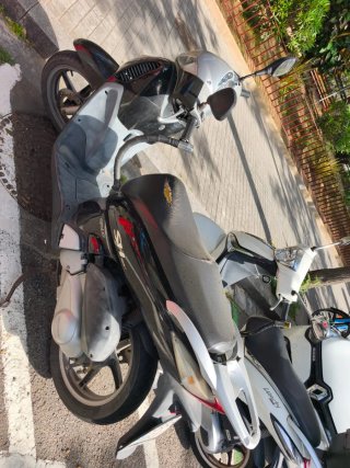 Honda SH 125i Scooter Gris Automática