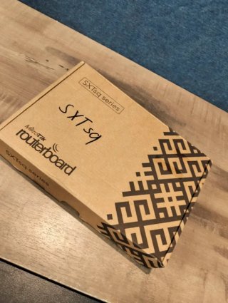 Antena CPE MikroTik SXTsq 5 16dBi 5GHz PoE