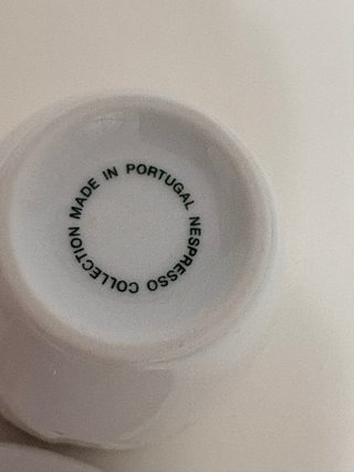 Juego 2 tazas Nespresso + 1 plato