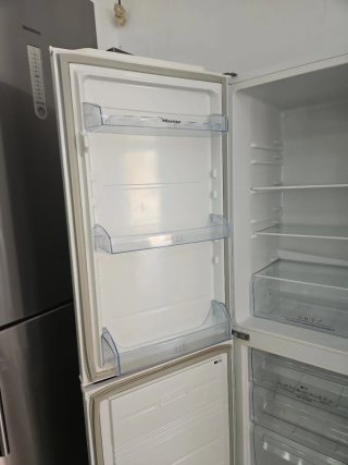 Nevera Hisense blanca 2 puertas