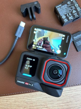 Insta360 Ace Pro 2 Cámara Negra NUEVA