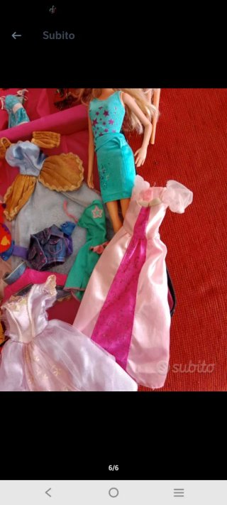 Borsa e vestiti Barbie