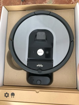 iRobot Roomba 960 WiFi + Base + Recambios